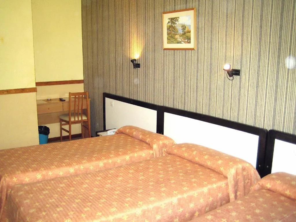 Somriu Hotel Chat Pas De La Casa Andorra